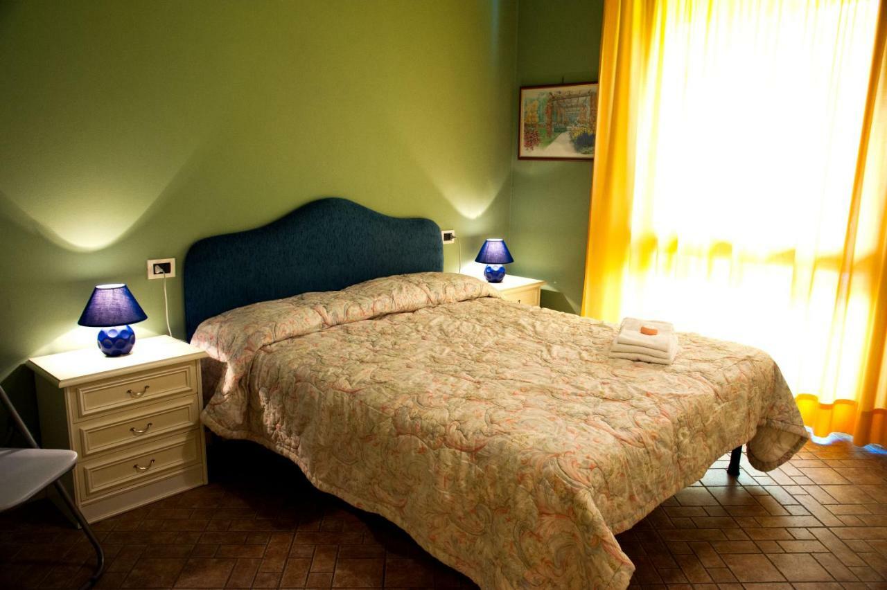 Residence Tourist Lucca Exterior foto